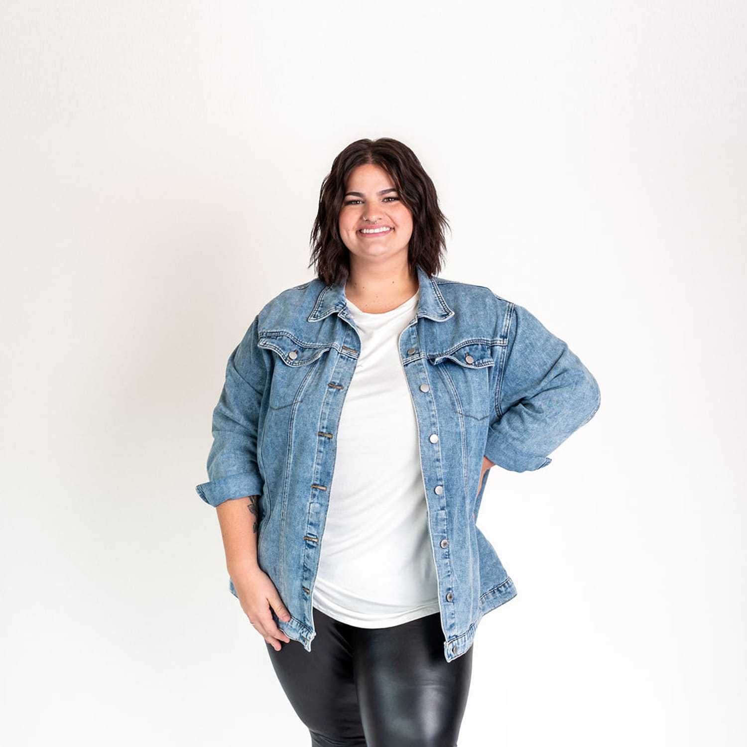 Portrait of Lexi, a professional stylist at Cactus Hair Salon, showcasing their expertise and style.